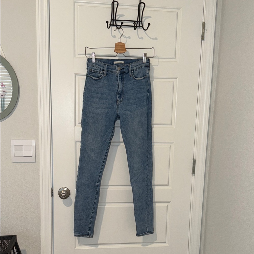 pacsun medium wash super high rise jegging size 27